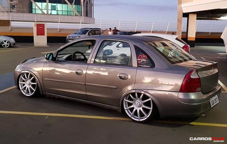 ESSE É O MAIS ZERO QUE JÁ VI CORSA WIND REBAIXADO NAS RODAS DA MERCEDES.  CARRO SEM IMPECÁVEL!! 