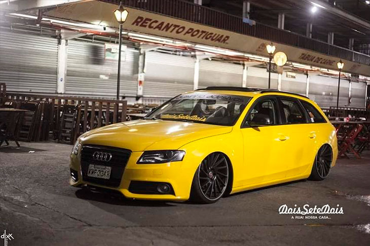 Audi A4 Avant 2.0T 180HP com rodas vossen aro 20