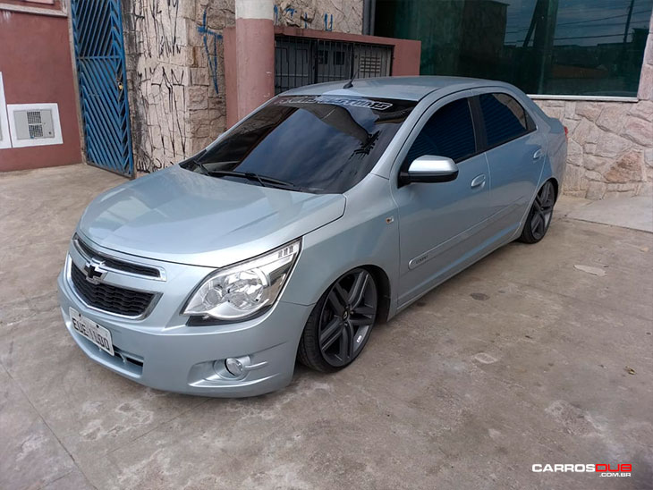 Chevrolet Cobalt rebaixado com new strong aro 17