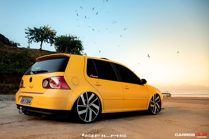 Golf Mk4,5 com rodas do jetta gli aro 20