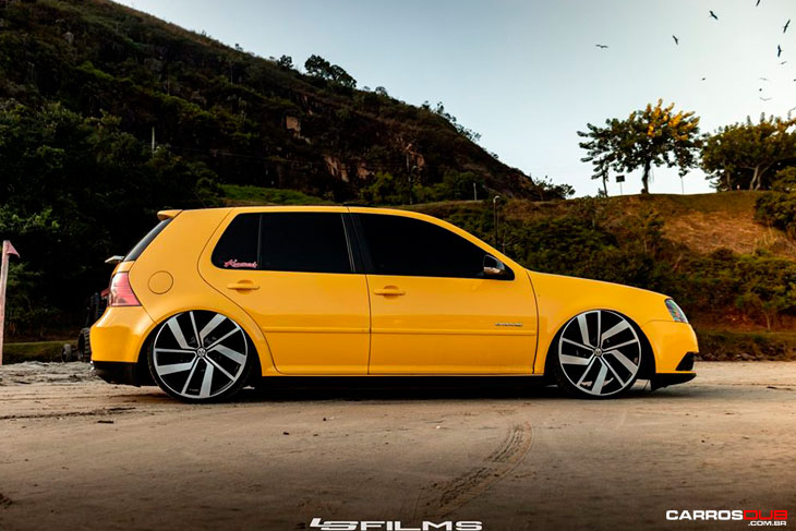 Golf Mk4,5 com rodas do jetta gli aro 20