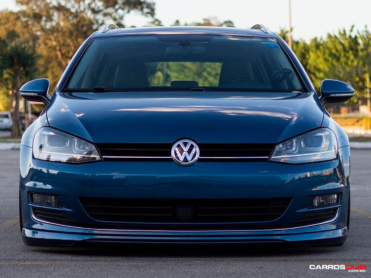 Golf Variant TSI com rodas rotiform