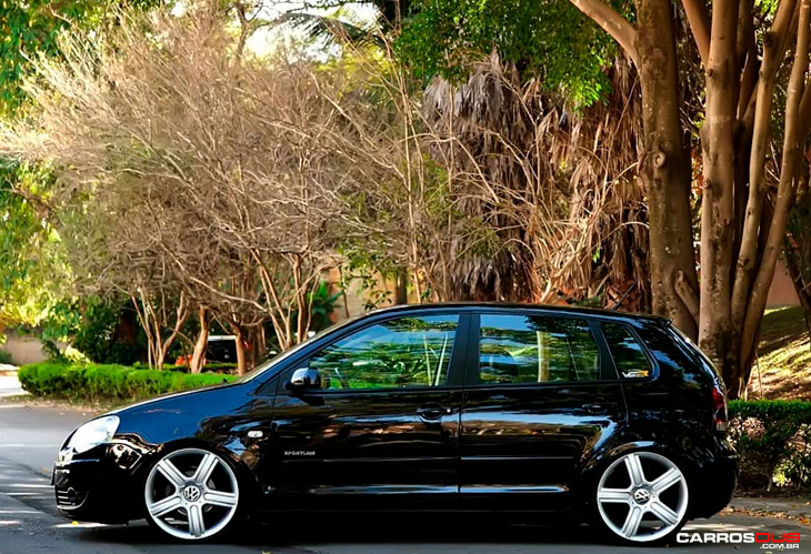 Polo Hatch rebaixado com Volcano Space aro 18