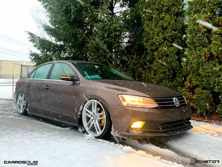 Jetta MK6 rebaixado com rodas Audi aro 19