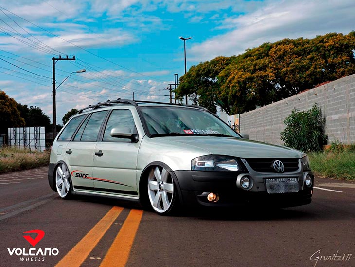 VW Tiguan TSI com rodas Volcano New Strong aro 20