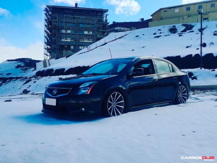 Nissan Sentra SR com rodas Eclipse aro 18