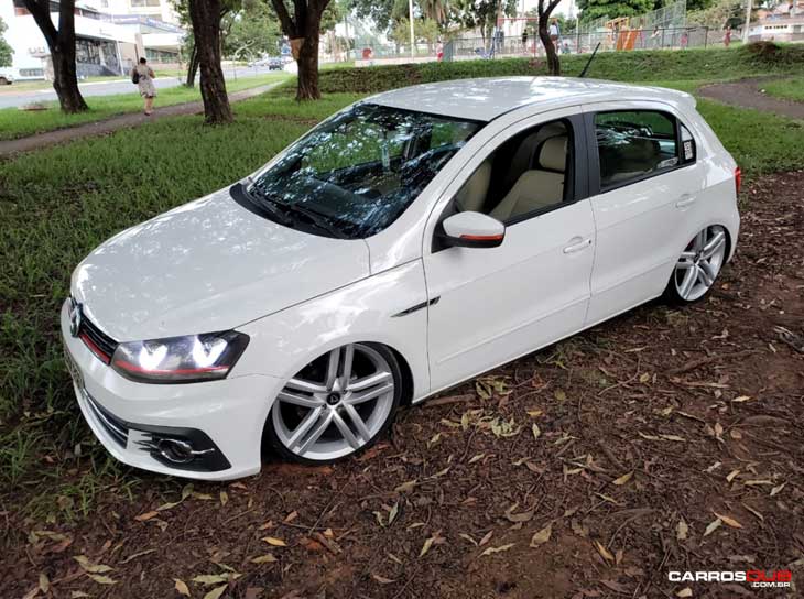 Gol G7 rebaixado com rodas Volcano New Strong aro 18″