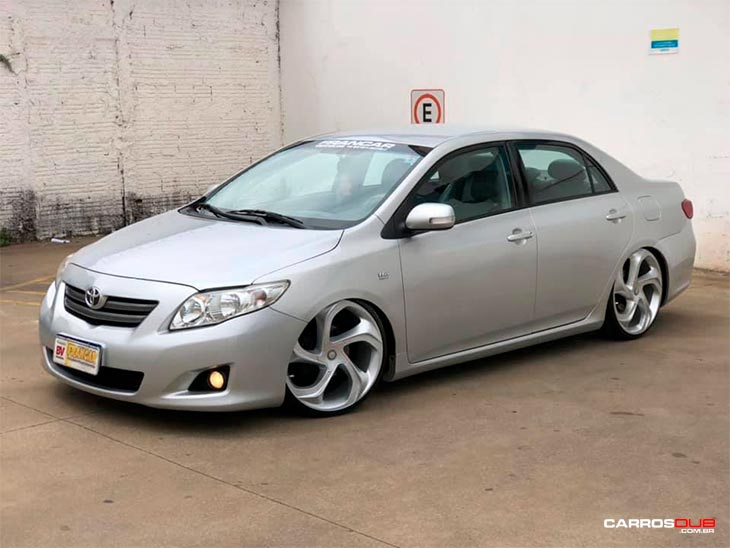 Corolla XEI 2009 com rodas volcano 20