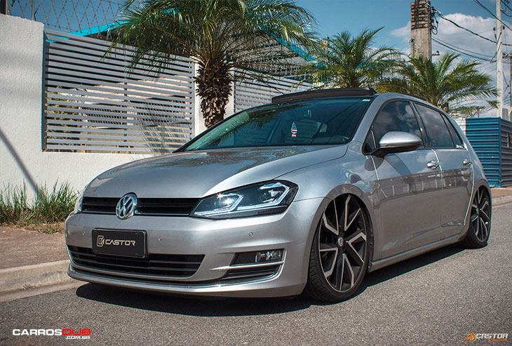 VW Golf MK7 TSI com rodas replicas aro 20