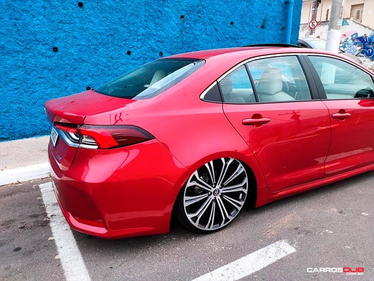 Novo Corolla com rodas Volcano aro 20