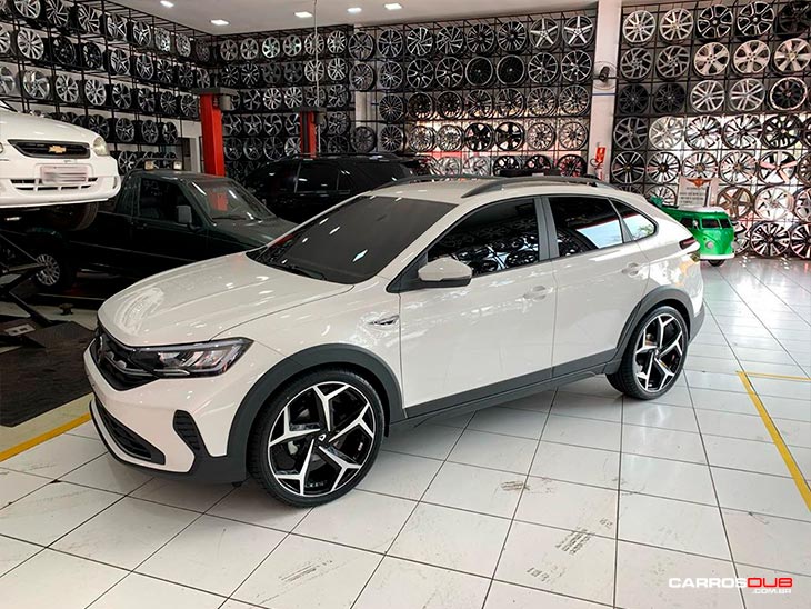 Nivus rebaixado com rodas volcano aro 20