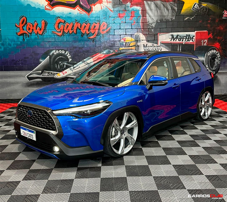 Corolla Cross XRV rebaixada