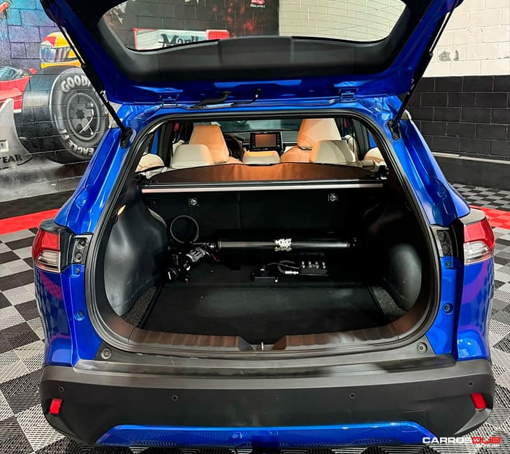 Corolla Cross XRV rebaixada