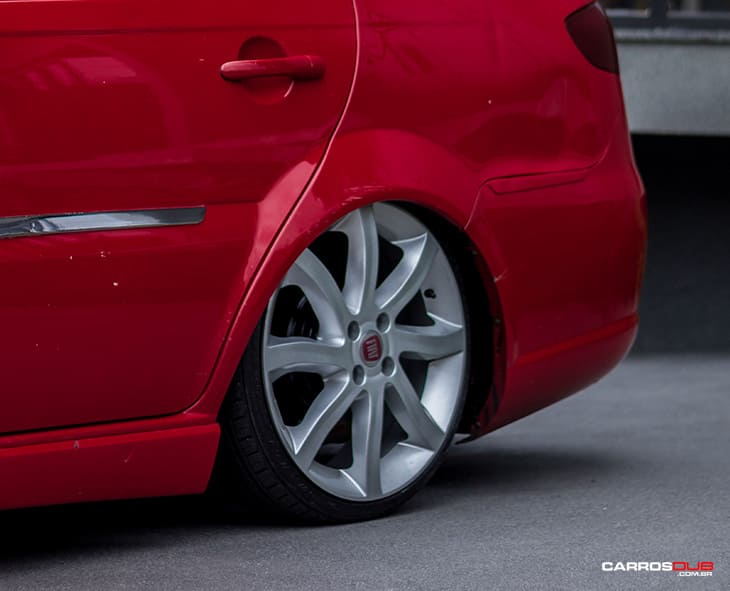 Fiat Grand Siena rebaixado