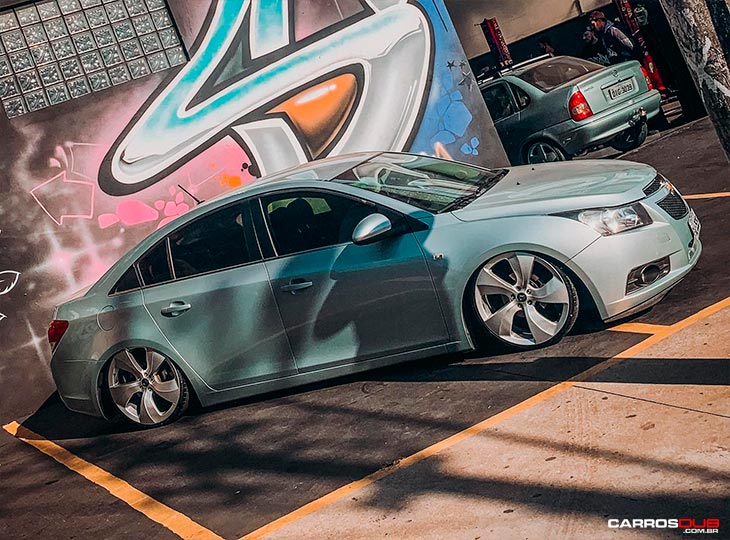 GM Cruze rebaixado 