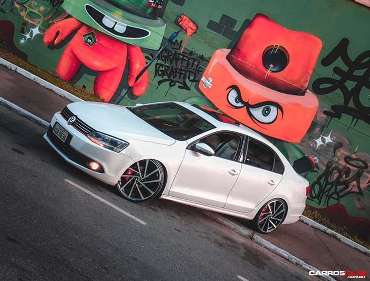 VW Jetta rebaixado