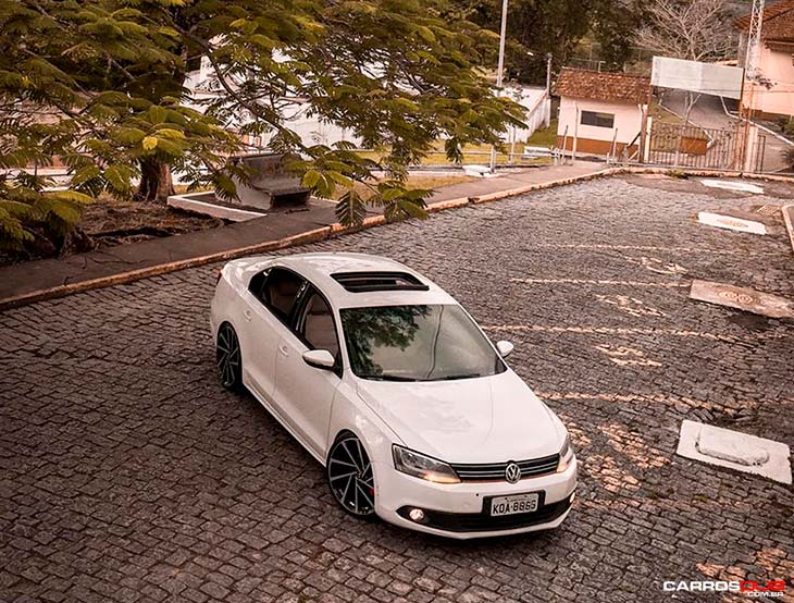 VW Jetta rebaixado