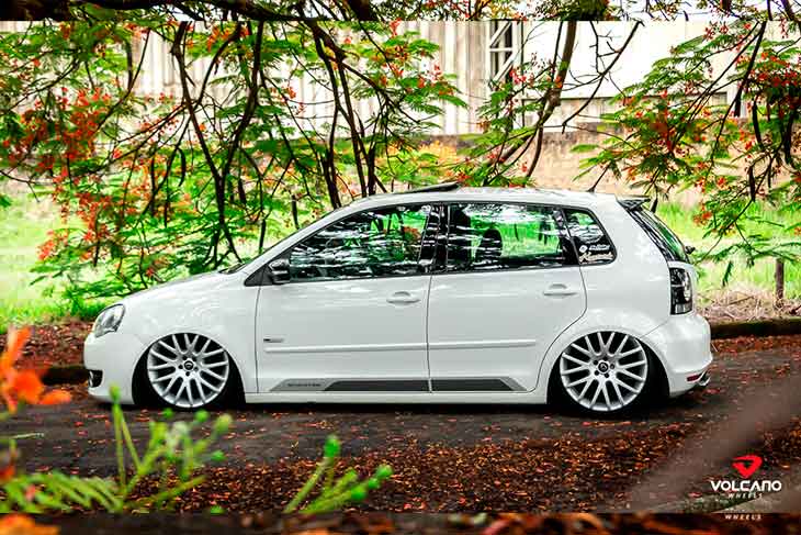 Polo Sportline com rodas Volcano Limited 18