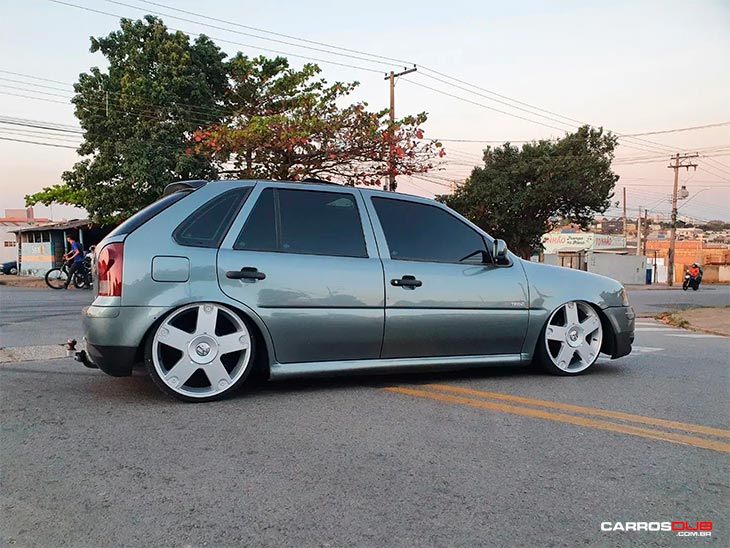 VW Gol G4 baixo 