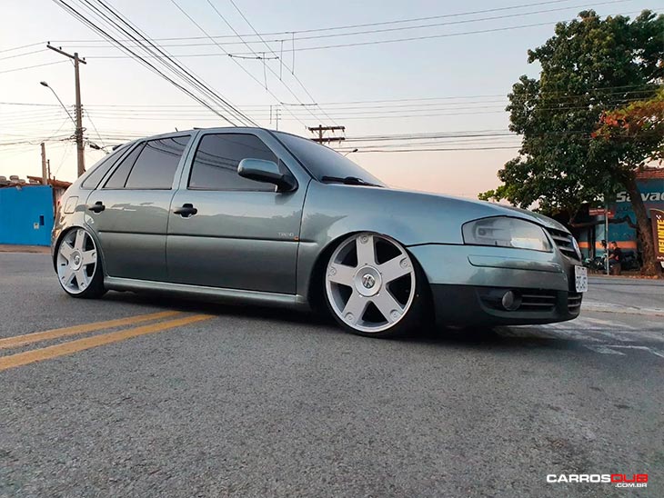 VW Gol G4 baixo 