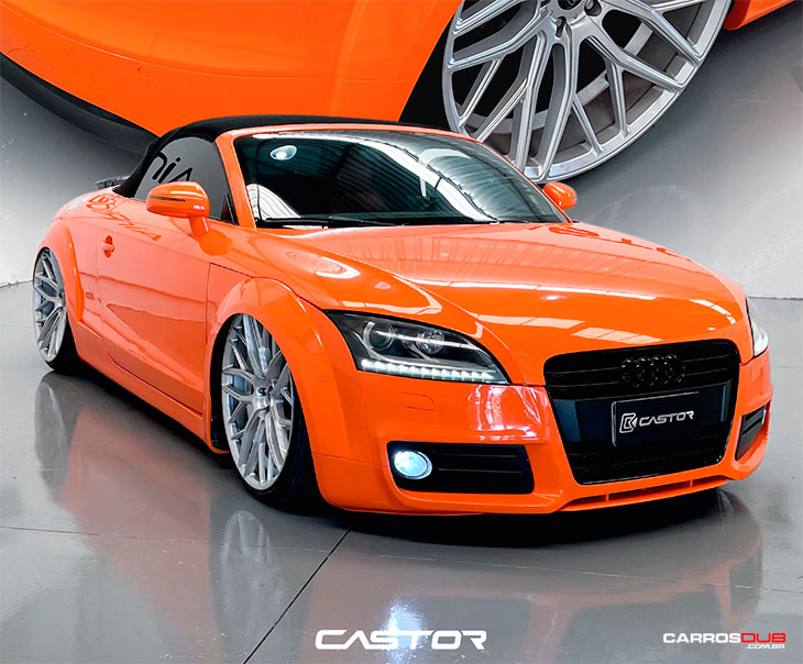 Audi TT laranja rebaixado