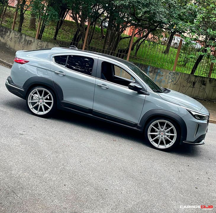 Fiat Fastback rebaixado