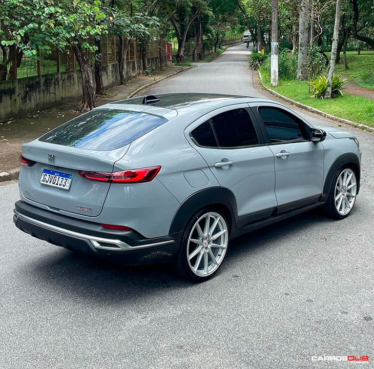 Fiat Fastback rebaixado