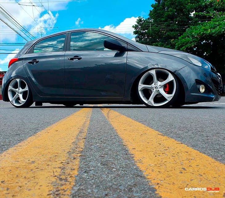Hyundai HB20 rebaixado