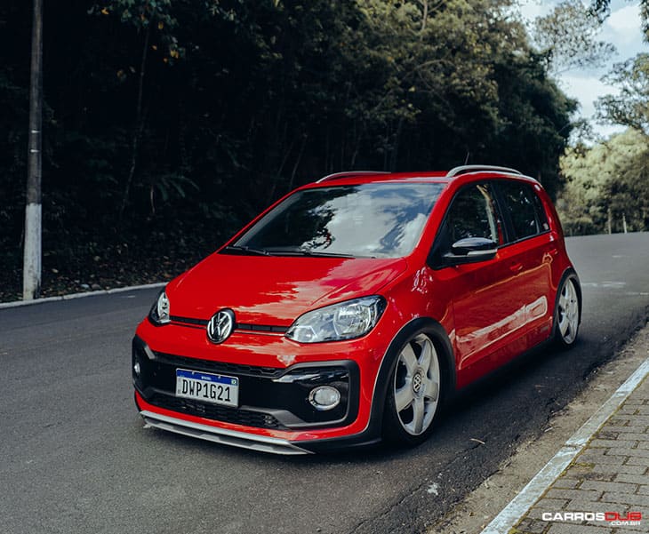 VW UP TSI rebaixado 