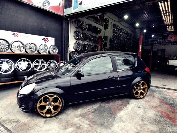 Ford ka com rodas aro 18 #6