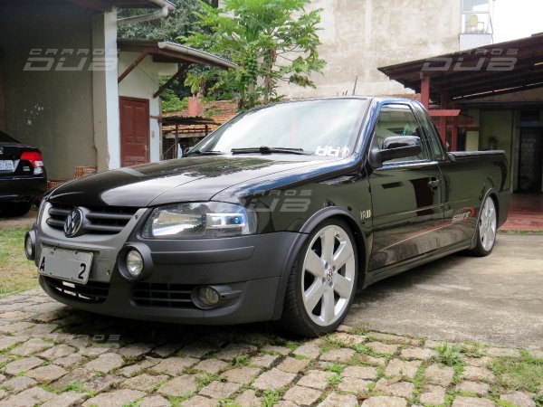 Saveiro Surf Rebaixada Com Rodas Esportivas Aro 18