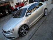 carrosdub-com_-br-jetta-com-aro20-01