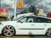 carrosdub-com-br-megane-grantour-aro20-04