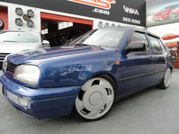 GOL QUADRADO AZUL DE ORBITAL ARO 18 NA FIXA