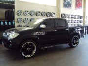 carrosdub-com-br-hilux-02