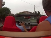 Homem destroi ferrari califórnia no teste drive em Maranello