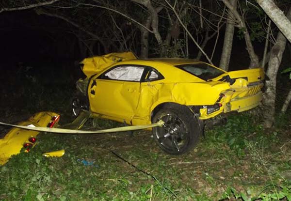 carros-de-luxo-batidos-05