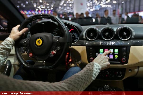 ferrari-ff-com-apple-carpla