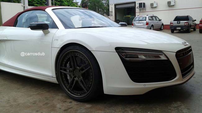 audi-r8-04