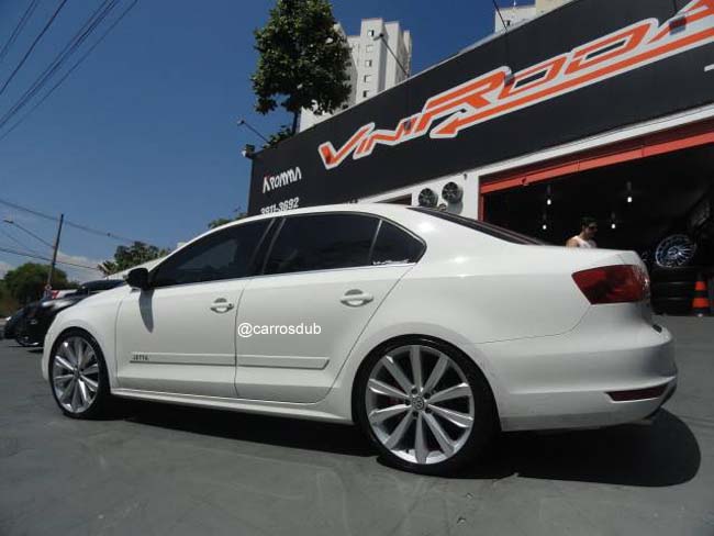 jetta-2013-aro20-03