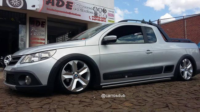 Carros DUB - Saveiro Cross rebaixada com rodas