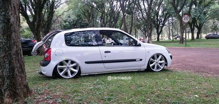 clio-aro18-01