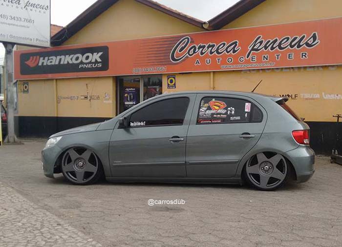 Carros DUB - Gol G5 rebaixado com @volcanowheels Space aro 18