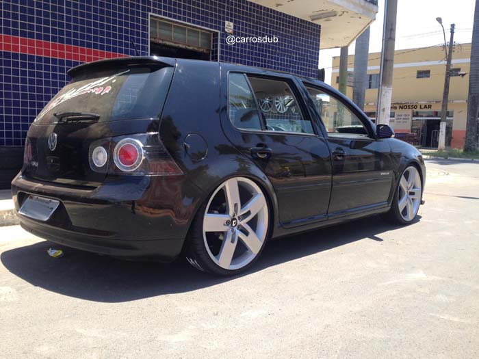 golf-mk4-aro20-rebaixado-02