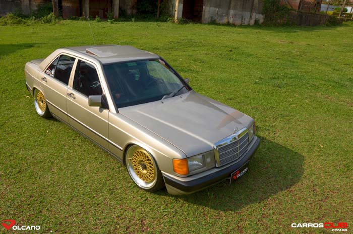 mercedes-190e-04