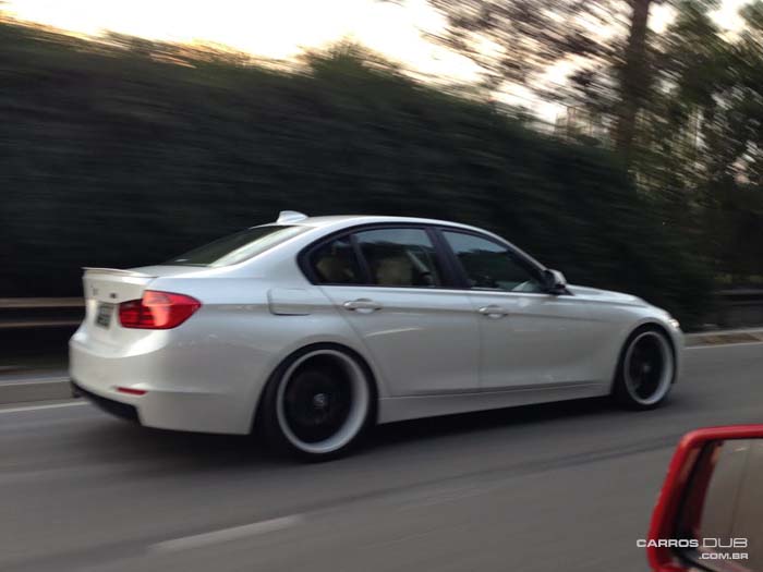 bmw320i-aro20-rebaixada-02