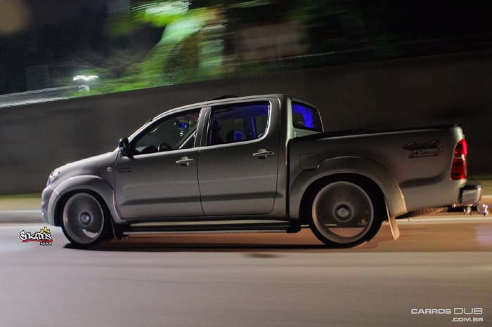 hilux-sr5-aro22-rebaixada-09