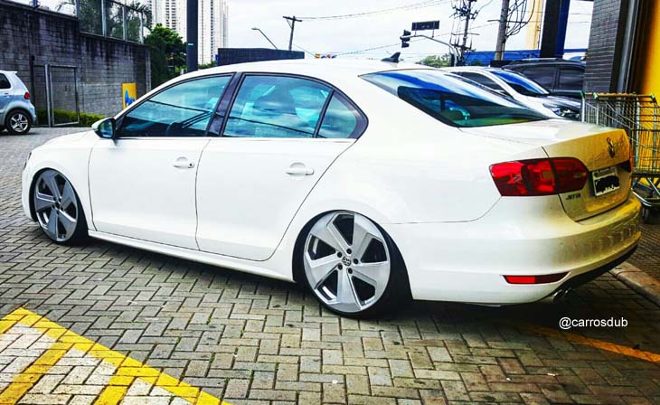 jetta-rebaixado-aro20-01