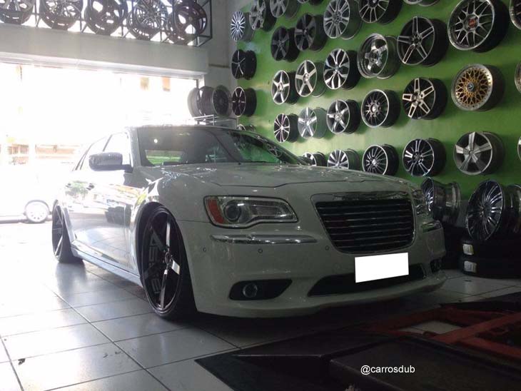 300c-rebaixado-aro22-03