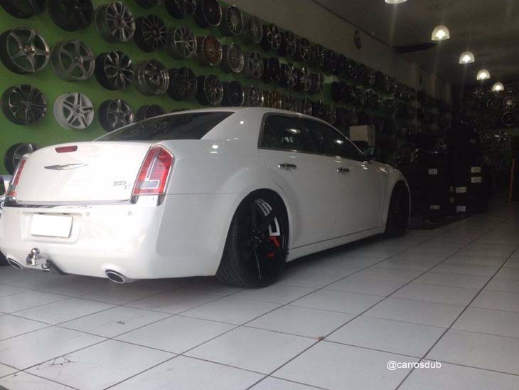 300c-rebaixado-aro22-06